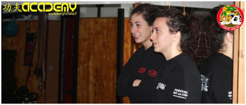 Kung Fu Academy Caserta di Sifu Mezzone Wing Chun Tjun, Ving Tsun Kung Fu Bambini difesa personale Accademia nazionale Italia scuola di taiji sanda chi kung www.kungfuitalia.i (2)